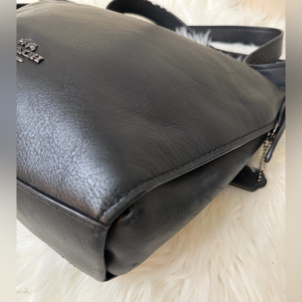 VINTAGE COACH#21377 Black Leather Small Dufflette Crossbody Bag - Picture 4 of 10
